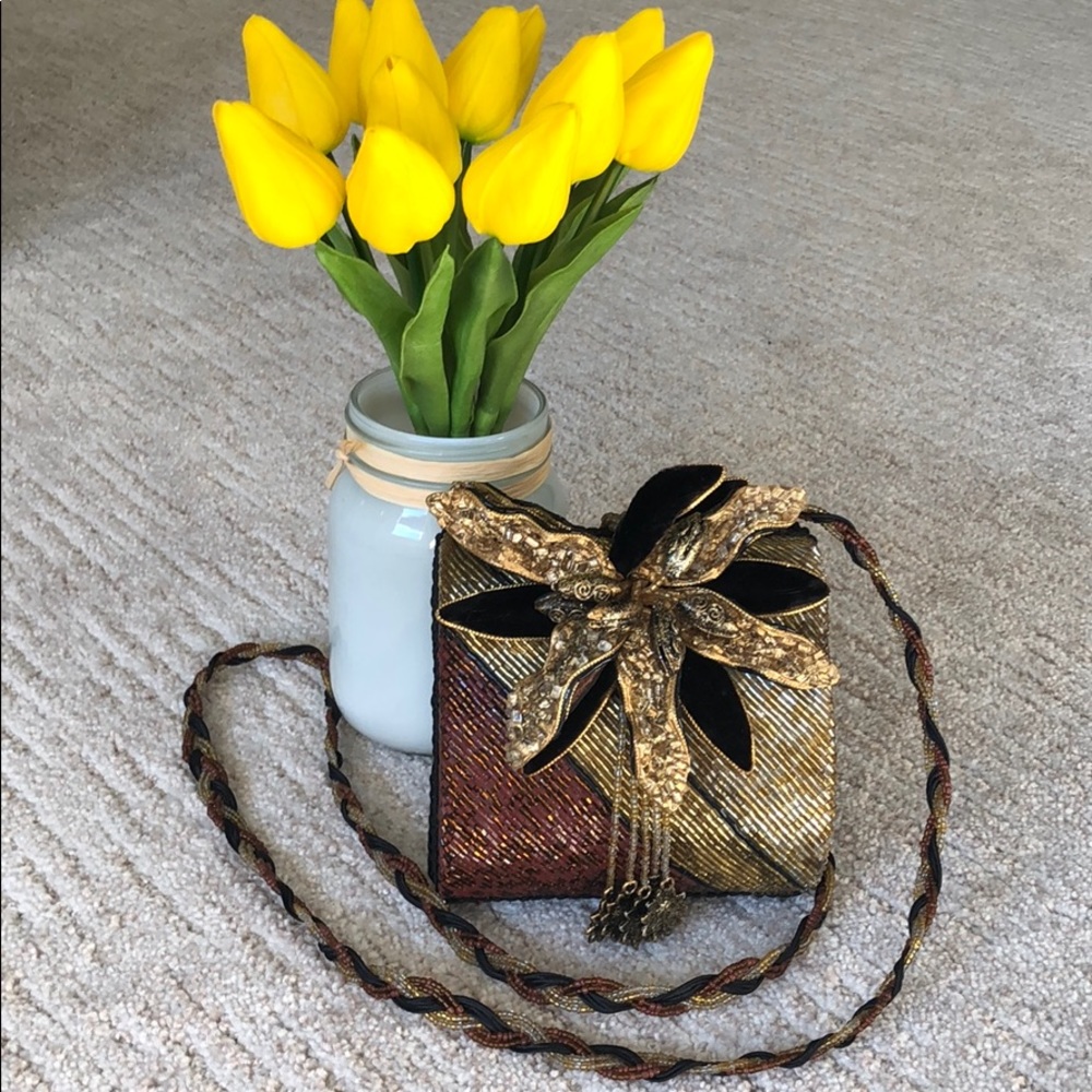 Mary Frances Purse